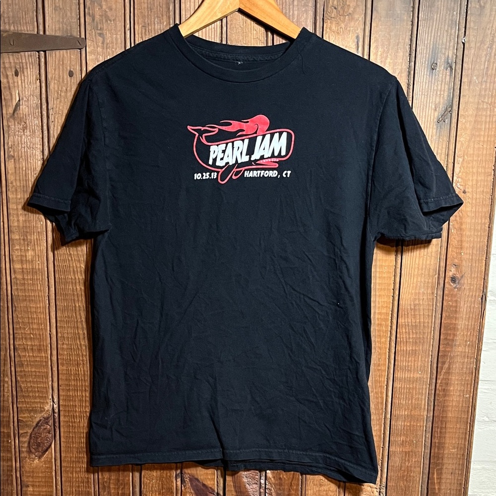 Pearl Jam t shirt